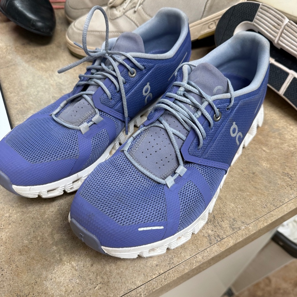 On Cloud 5 - image 1